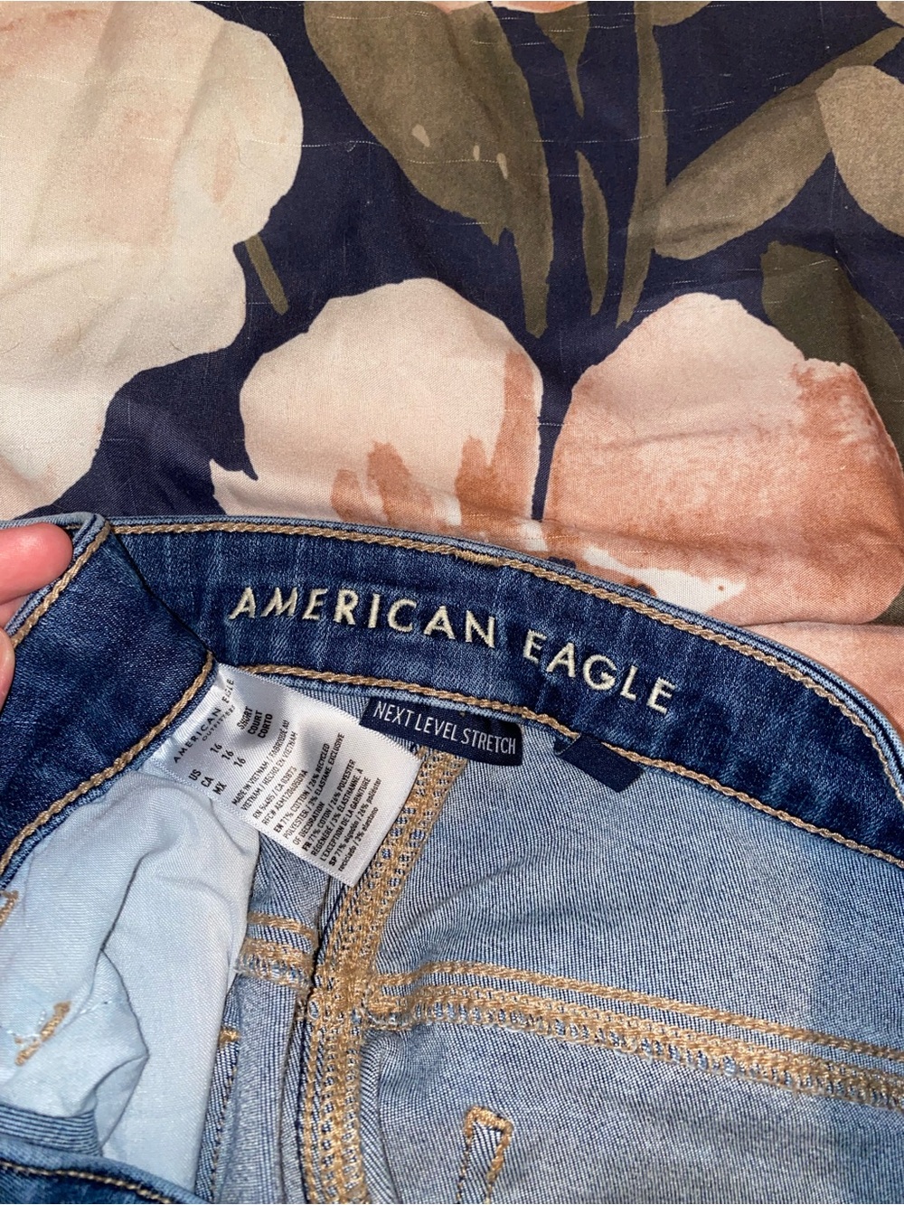 American Eagle Outfitters Light Blue Stretch Women's Jeggings